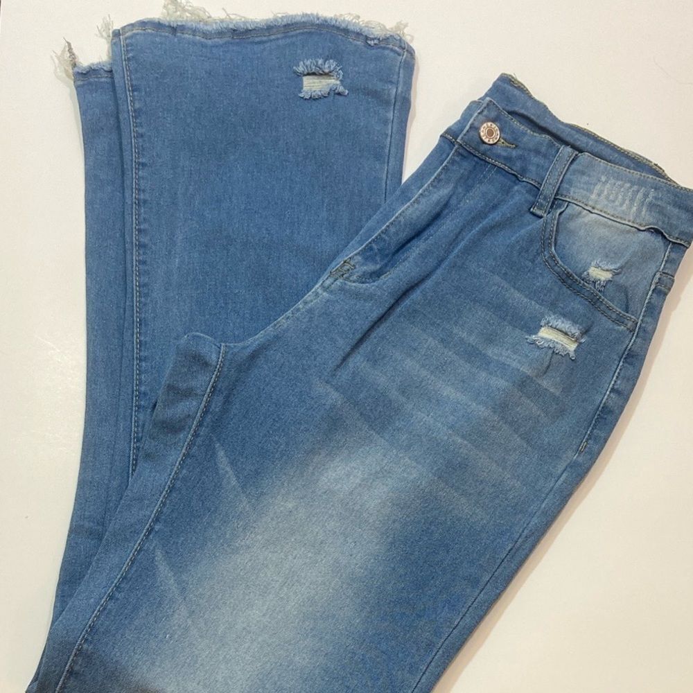 New No tag Distressed Blue Women's Jeans Size M